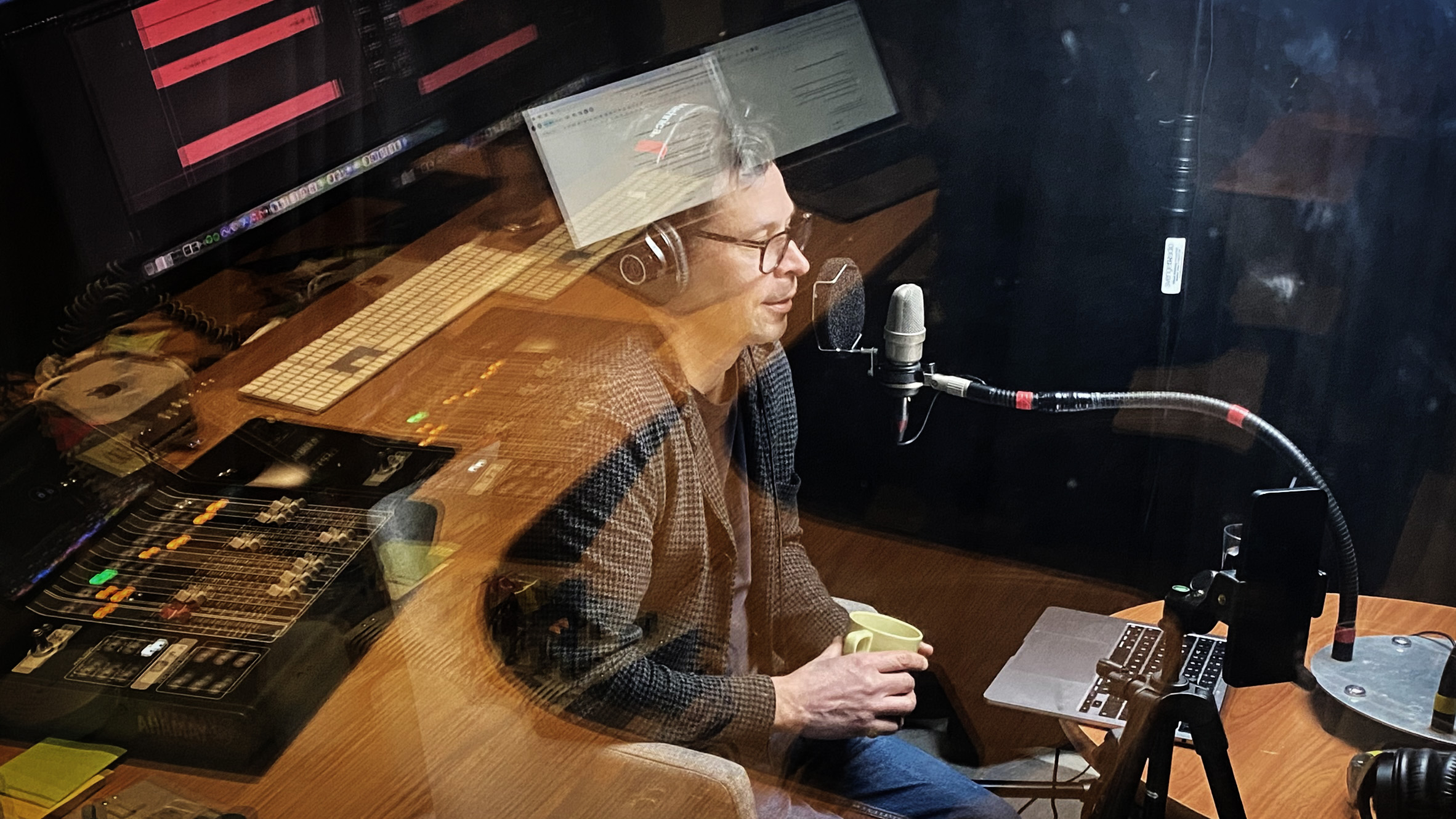 The Swedes, radioprogram med utlandskorrar i Sverige som produceras av Tredje stadsmakten.